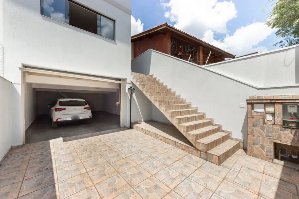 Foto 3 de Sobrado com 3 quartos à venda, 243m2 em Parque São Domingos, São Paulo - SP