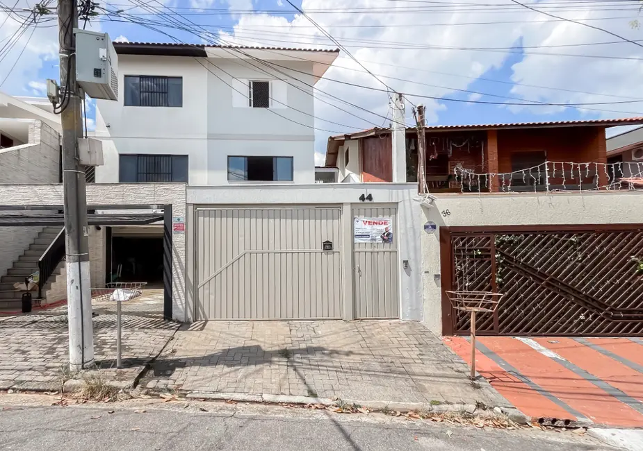 Foto 1 de Sobrado com 3 quartos à venda, 243m2 em Parque São Domingos, São Paulo - SP