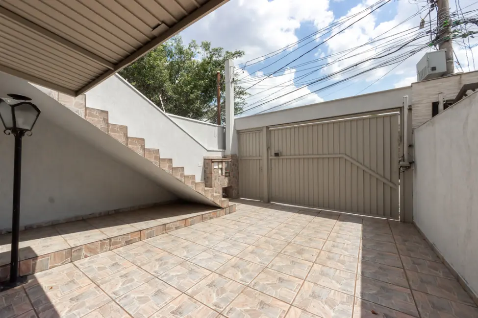 Foto 5 de Sobrado com 3 quartos à venda, 243m2 em Parque São Domingos, São Paulo - SP