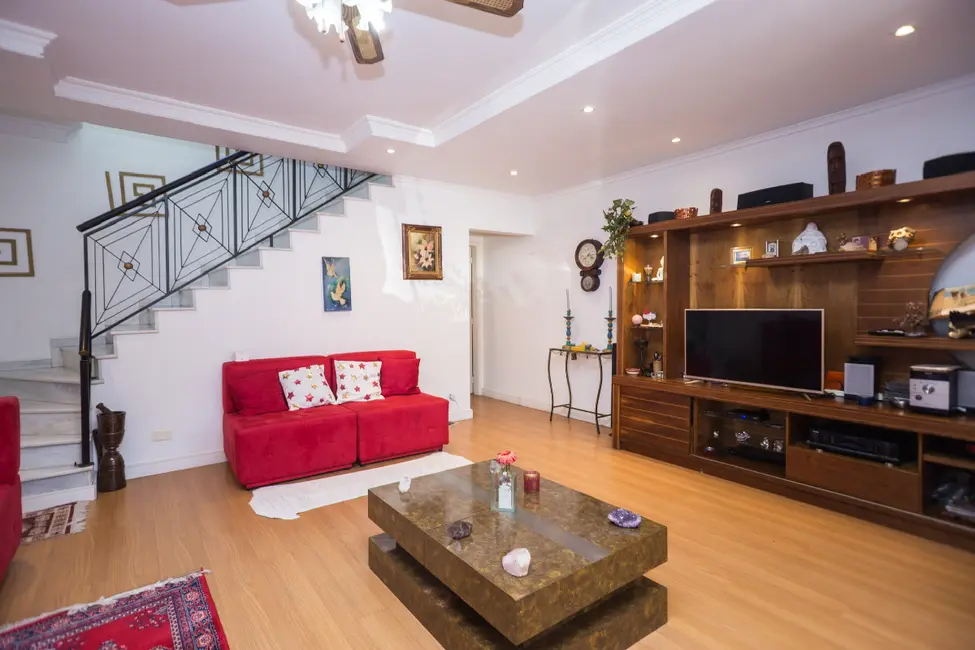 Casa com 3 quartos à venda, 220m2 em Campo Belo, São Paulo - SP - imagem 5 Foto 5 de Casa com 3 quartos à venda, 220m2 em Campo Belo, São Paulo - SP