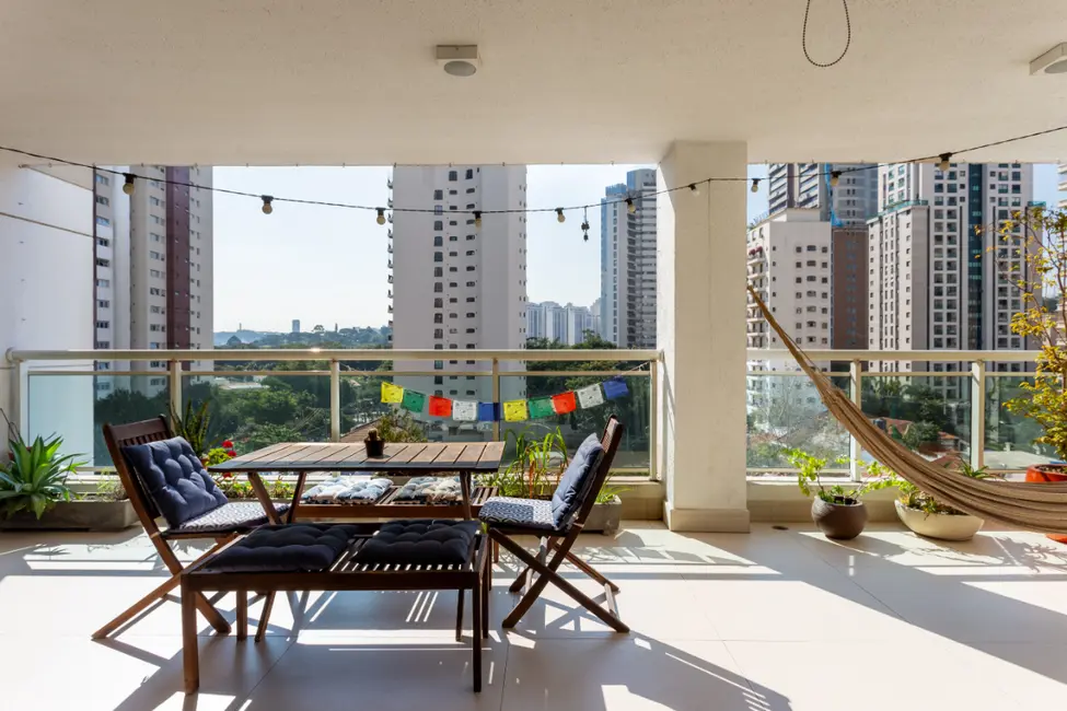 Foto 3 de Apartamento com 3 quartos à venda, 211m2 em Pinheiros, São Paulo - SP