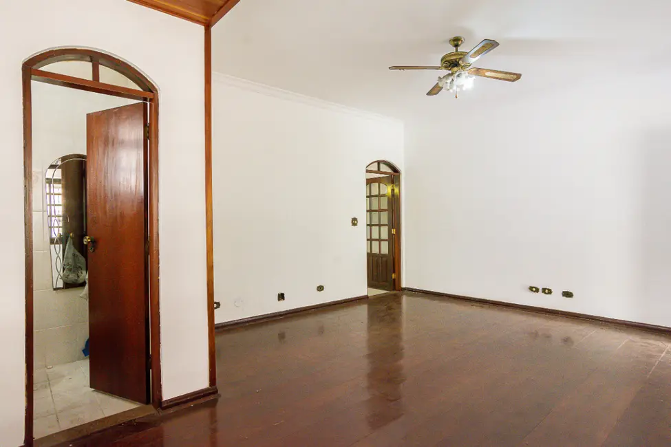 Sobrado com 5 quartos à venda, 135m2 em Conjunto Residencial Butantã, São Paulo - SP - imagem 5 Foto 5 de Sobrado com 5 quartos à venda, 135m2 em Conjunto Residencial Butantã, São Paulo - SP