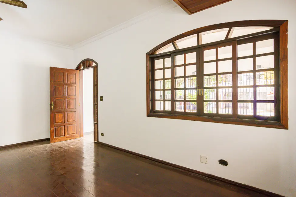 Sobrado com 5 quartos à venda, 135m2 em Conjunto Residencial Butantã, São Paulo - SP - imagem 6 Foto 6 de Sobrado com 5 quartos à venda, 135m2 em Conjunto Residencial Butantã, São Paulo - SP
