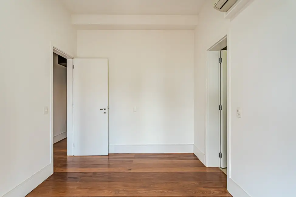 Foto 9 de Cobertura com 4 quartos à venda, 283m2 em Sumaré, São Paulo - SP