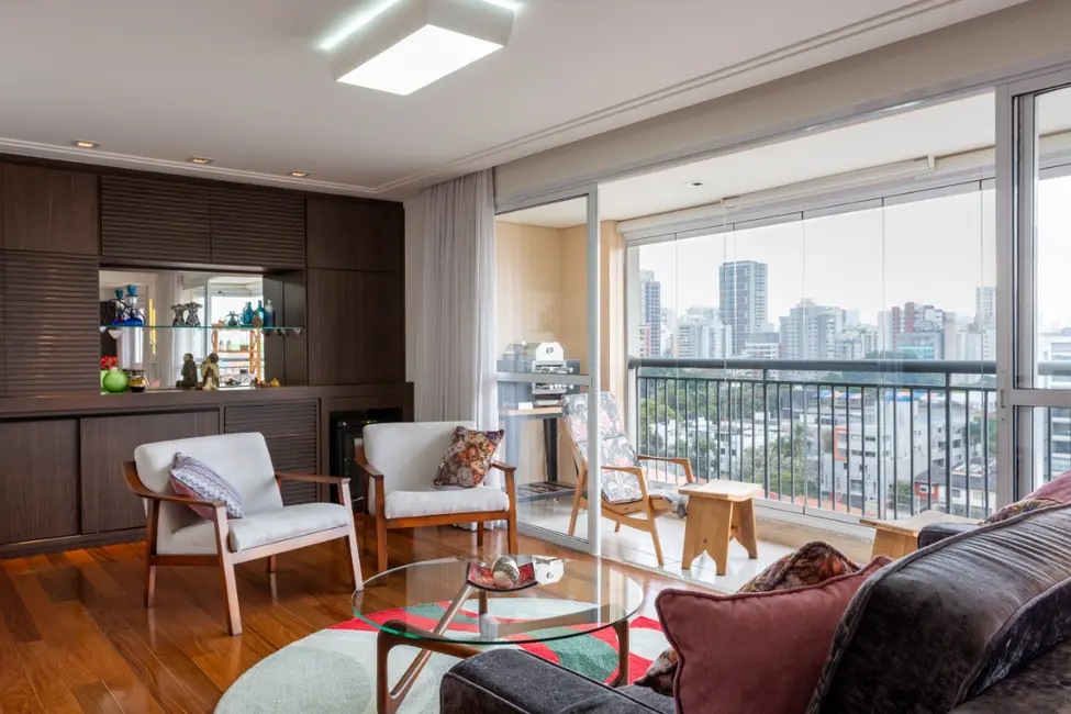 Foto 2 de Apartamento com 3 quartos à venda, 131m2 em Campo Belo, São Paulo - SP