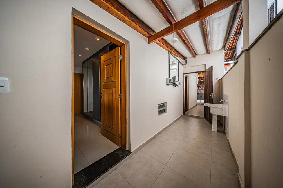 Foto 8 de Casa com 3 quartos à venda, 180m2 em Vila Anglo Brasileira, São Paulo - SP