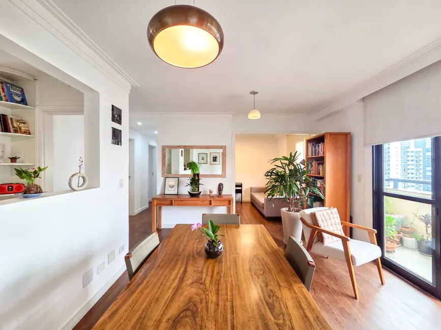 Foto 2 de Apartamento com 3 quartos à venda, 93m2 em Vila Olímpia, São Paulo - SP