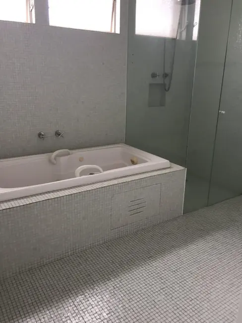 Foto 6 de Apartamento com 3 quartos à venda, 188m2 em Higienópolis, São Paulo - SP