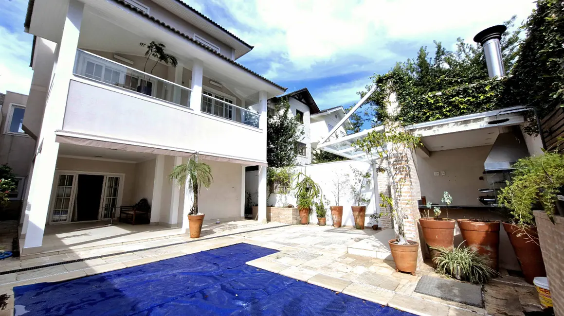 Casa de Condomínio com 4 quartos à venda, 354m2 em Morumbi, São Paulo - SP - imagem 1 Foto 1 de Casa de Condomínio com 4 quartos à venda, 354m2 em Morumbi, São Paulo - SP