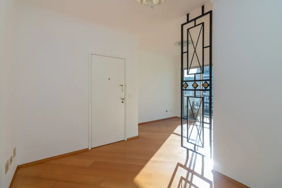 Foto 2 de Apartamento com 2 quartos à venda, 88m2 em Itaim Bibi, São Paulo - SP