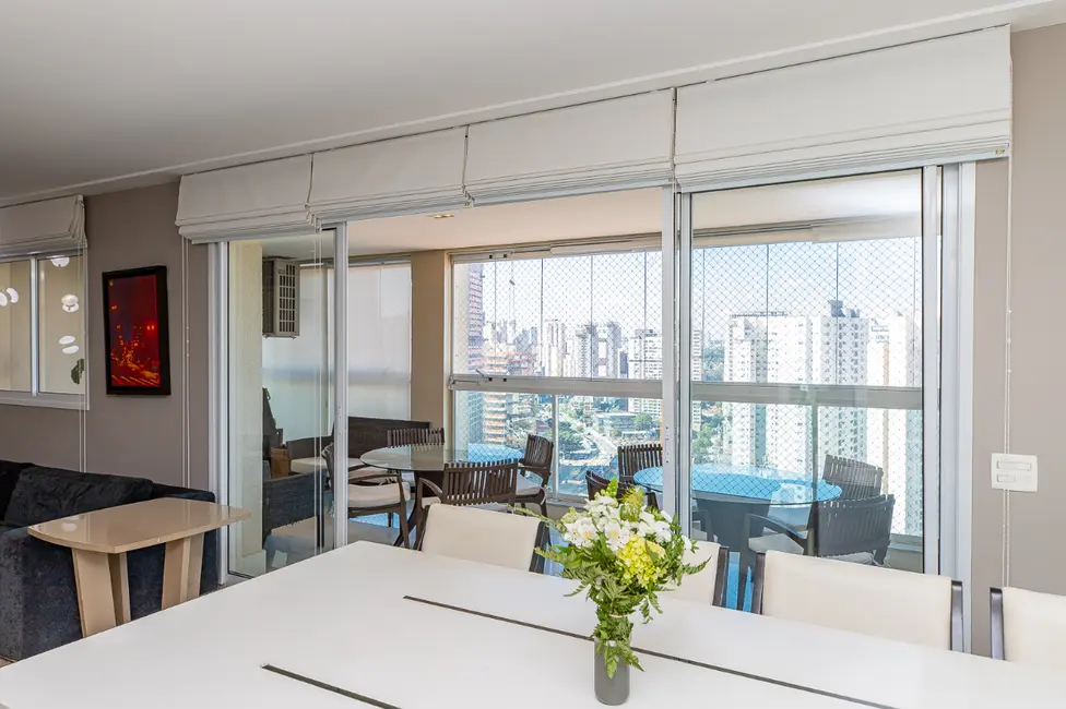 Foto 9 de Apartamento com 3 quartos à venda, 138m2 em São Paulo - SP