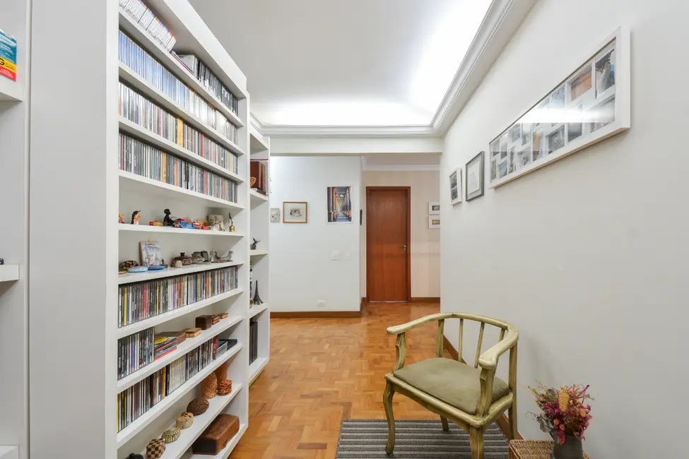 Foto 8 de Apartamento com 4 quartos à venda, 144m2 em Cerqueira César, São Paulo - SP