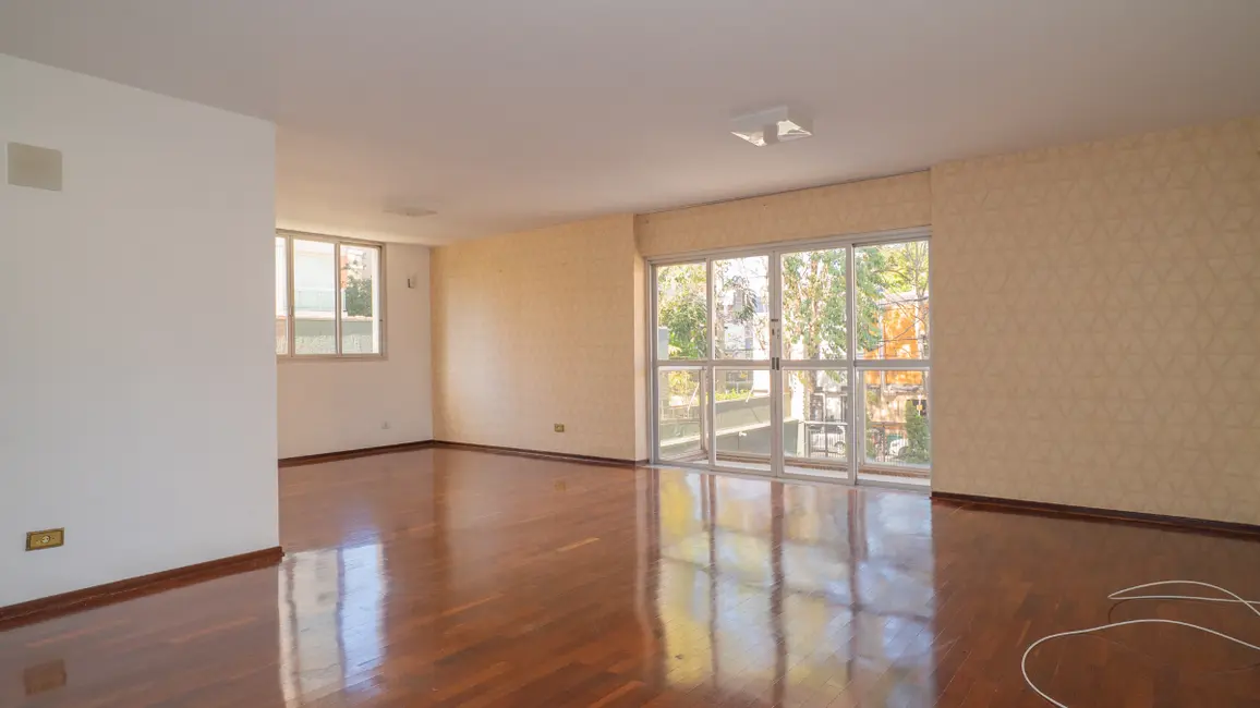 Apartamento com 4 quartos para alugar, 202m2 em Vila Mariana, São Paulo - SP - imagem 3 Foto 3 de Apartamento com 4 quartos para alugar, 202m2 em Vila Mariana, São Paulo - SP