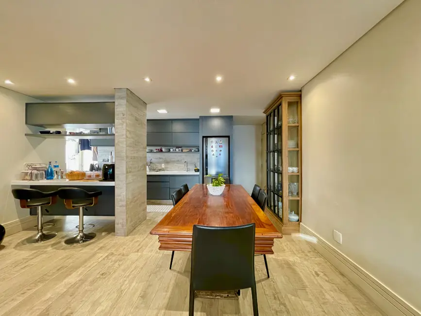 Apartamento com 2 quartos à venda, 129m2 em Jardim América, São Paulo - SP - imagem 9 Foto 9 de Apartamento com 2 quartos à venda, 129m2 em Jardim América, São Paulo - SP