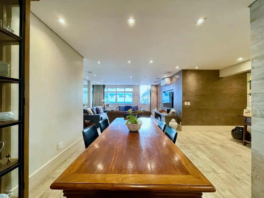 Apartamento com 2 quartos à venda, 129m2 em Jardim América, São Paulo - SP - imagem 8 Foto 8 de Apartamento com 2 quartos à venda, 129m2 em Jardim América, São Paulo - SP