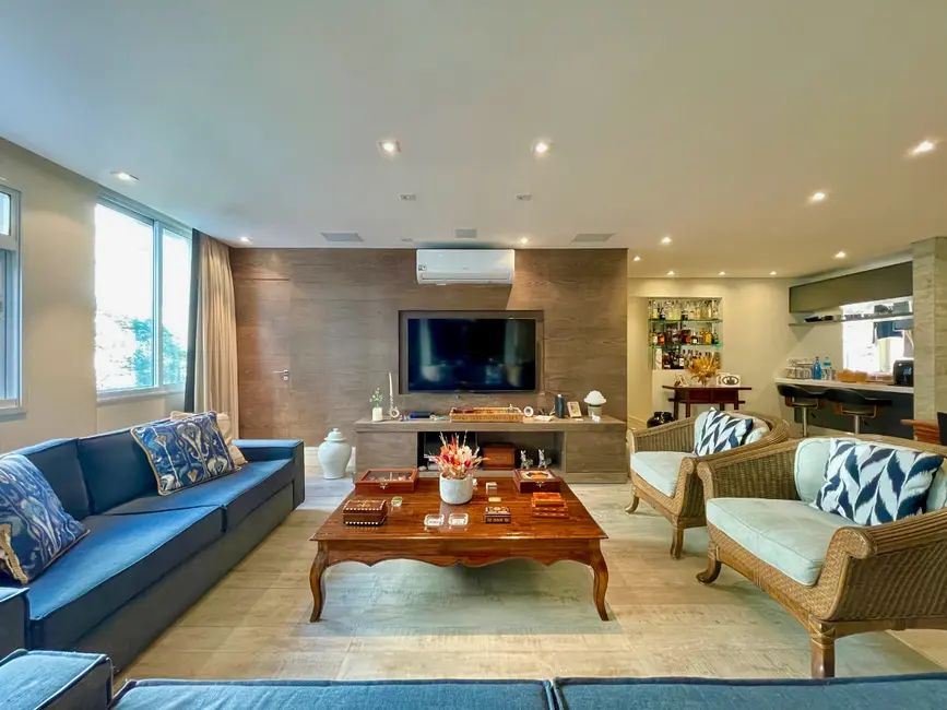 Apartamento com 2 quartos à venda, 129m2 em Jardim América, São Paulo - SP - imagem 2 Foto 2 de Apartamento com 2 quartos à venda, 129m2 em Jardim América, São Paulo - SP