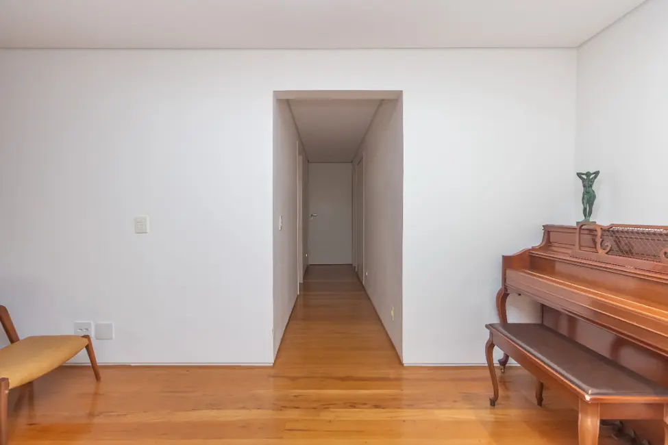 Foto 2 de Apartamento com 3 quartos à venda, 130m2 em Itaim Bibi, São Paulo - SP