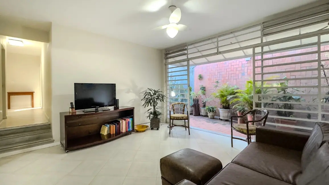 Foto 5 de Casa com 3 quartos à venda, 257m2 em Vila Madalena, São Paulo - SP