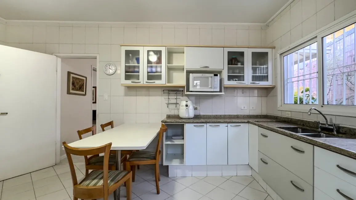 Foto 8 de Casa com 3 quartos à venda, 257m2 em Vila Madalena, São Paulo - SP