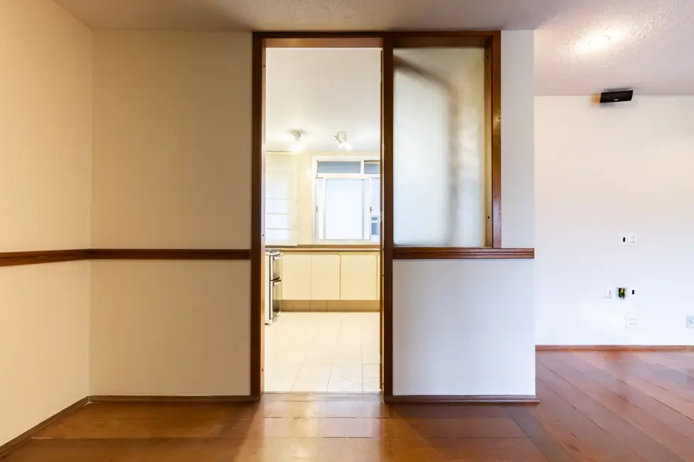 Foto 4 de Apartamento com 3 quartos à venda em Sumaré, São Paulo - SP