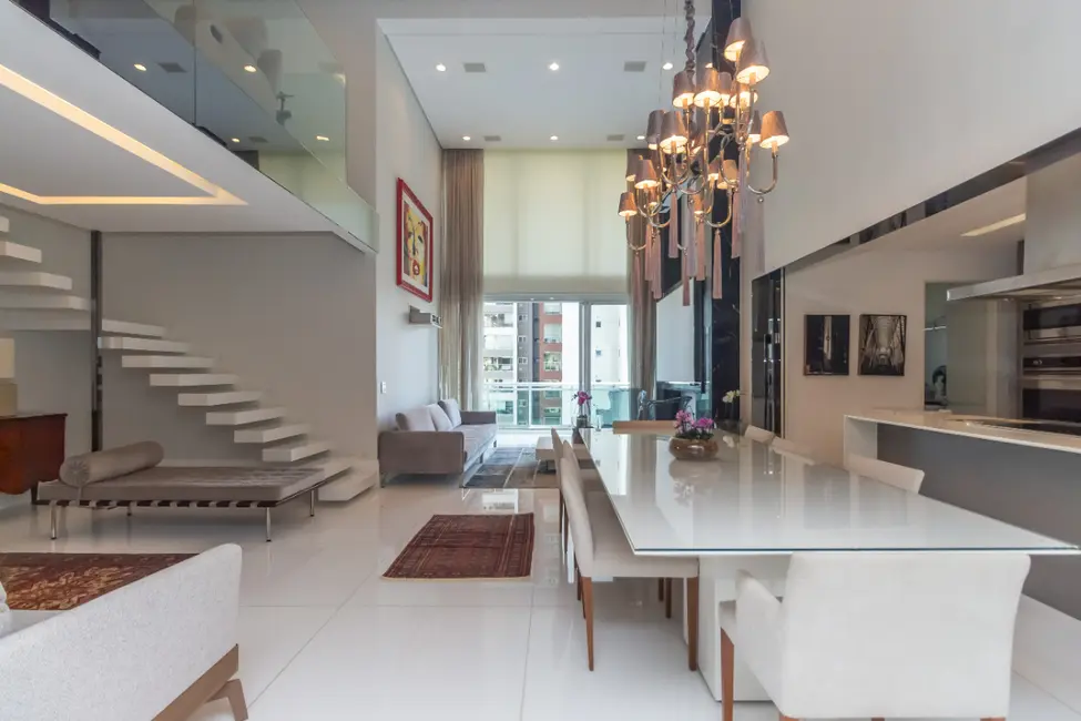 Foto 6 de Apartamento com 4 quartos à venda, 254m2 em Campo Belo, São Paulo - SP