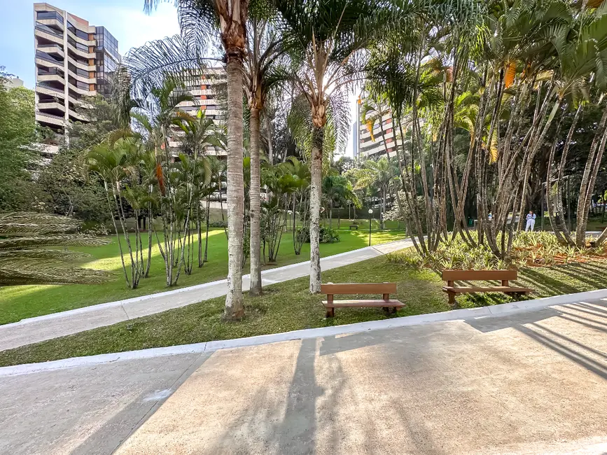 Foto 7 de Apartamento com 4 quartos à venda, 426m2 em São Paulo - SP