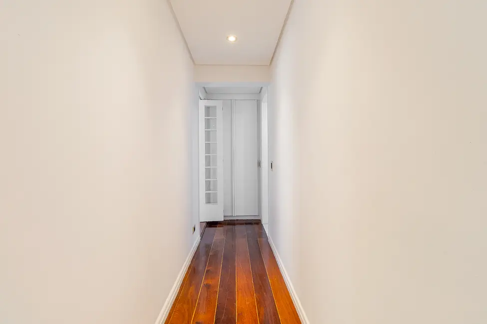 Apartamento com 3 quartos à venda, 106m2 em Jardim Paulista, São Paulo - SP - imagem 9 Foto 9 de Apartamento com 3 quartos à venda, 106m2 em Jardim Paulista, São Paulo - SP