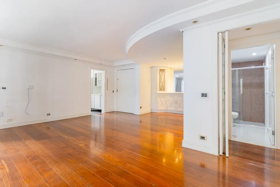 Apartamento com 3 quartos à venda, 106m2 em Jardim Paulista, São Paulo - SP - imagem 3 Foto 3 de Apartamento com 3 quartos à venda, 106m2 em Jardim Paulista, São Paulo - SP