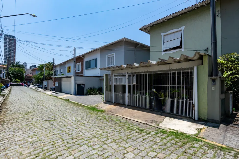 Foto 2 de Casa de Vila com 3 quartos à venda, 150m2 em Vila Nova Conceição, São Paulo - SP