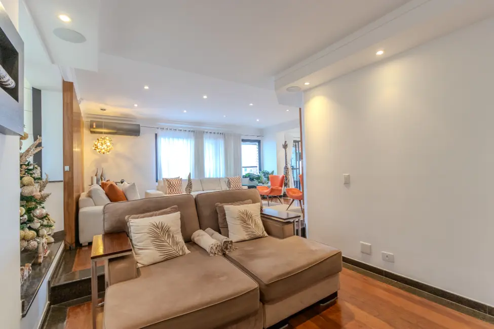 Apartamento com 4 quartos à venda, 226m2 em Bosque da Saúde, São Paulo - SP - imagem 9 Foto 9 de Apartamento com 4 quartos à venda, 226m2 em Bosque da Saúde, São Paulo - SP