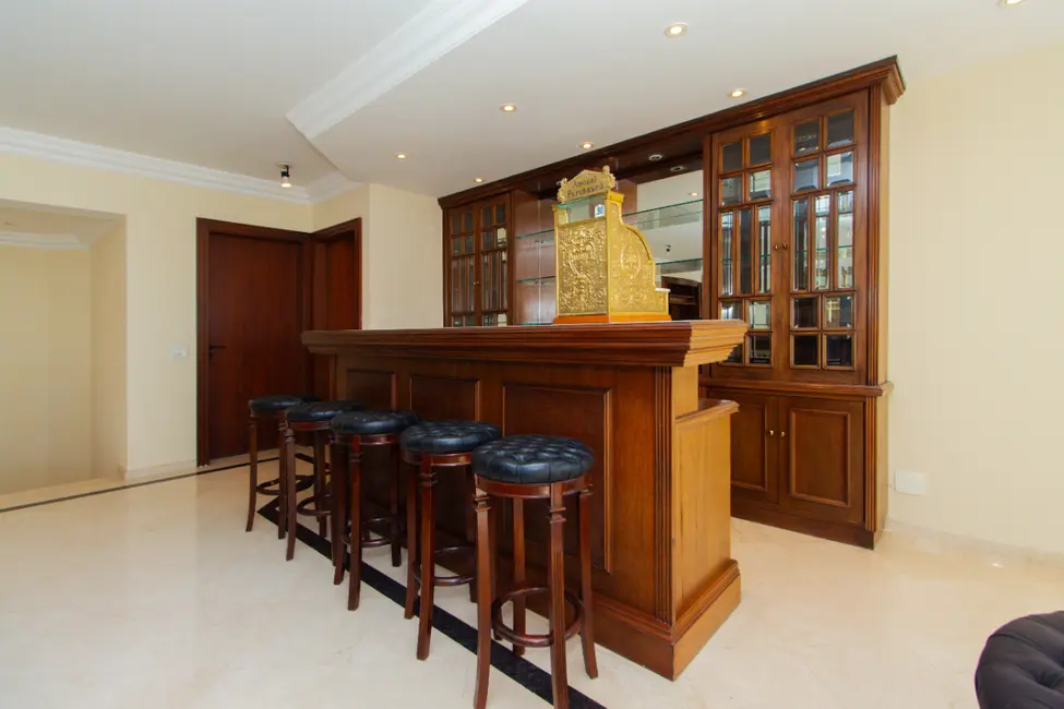 Cobertura com 7 quartos à venda, 623m2 em Santo Amaro, São Paulo - SP - imagem 8 Foto 8 de Cobertura com 7 quartos à venda, 623m2 em Santo Amaro, São Paulo - SP