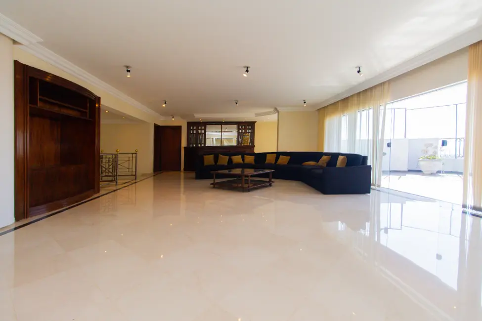 Cobertura com 7 quartos à venda, 623m2 em Santo Amaro, São Paulo - SP - imagem 2 Foto 2 de Cobertura com 7 quartos à venda, 623m2 em Santo Amaro, São Paulo - SP