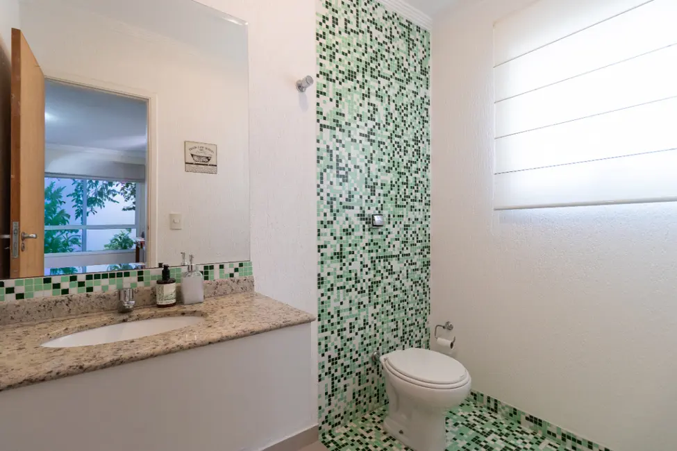 Foto 8 de Casa de Condomínio com 3 quartos à venda, 220m2 em Santa Teresinha, São Paulo - SP