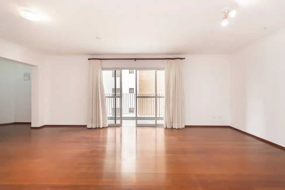 Foto 2 de Apartamento com 3 quartos à venda, 155m2 em Vila Anglo Brasileira, São Paulo - SP