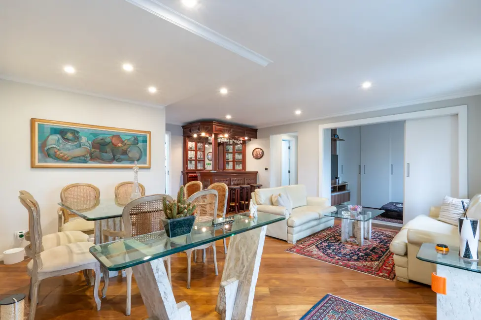 Foto 2 de Apartamento com 3 quartos à venda, 131m2 em Vila Olímpia, São Paulo - SP