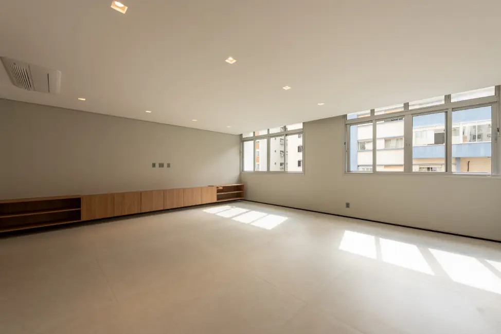 Foto 3 de Apartamento com 3 quartos à venda, 156m2 em Jardim Paulista, São Paulo - SP