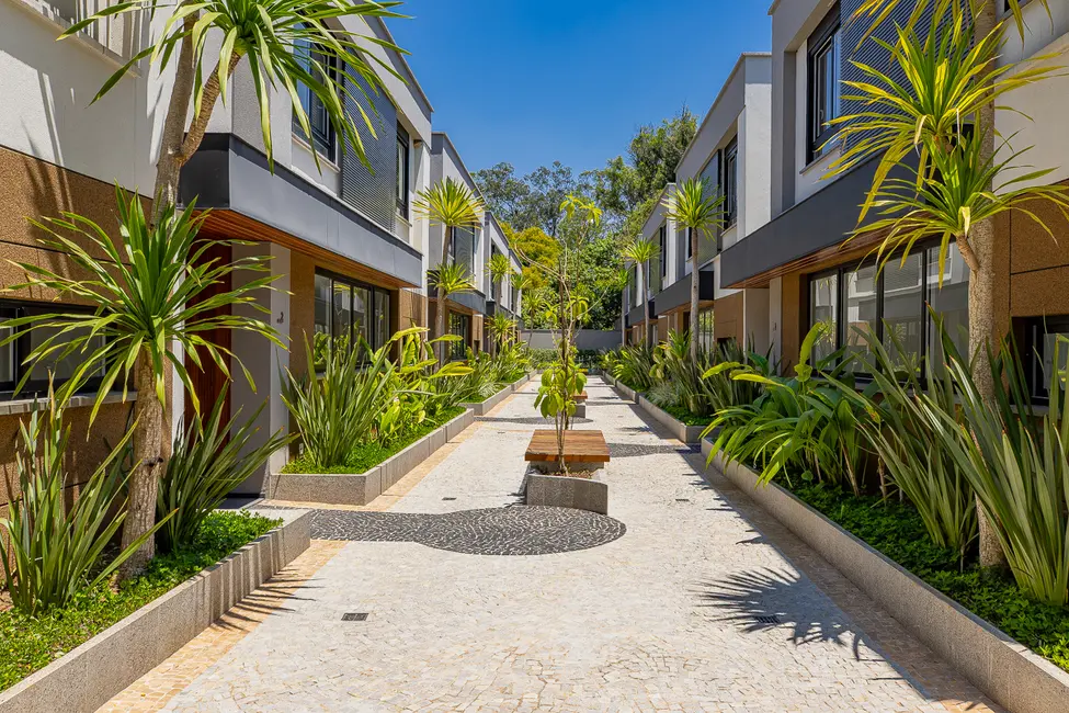 Casa de Condomínio com 4 quartos à venda, 367m2 em Santo Amaro, São Paulo - SP - imagem 2 Foto 2 de Casa de Condomínio com 4 quartos à venda, 367m2 em Santo Amaro, São Paulo - SP