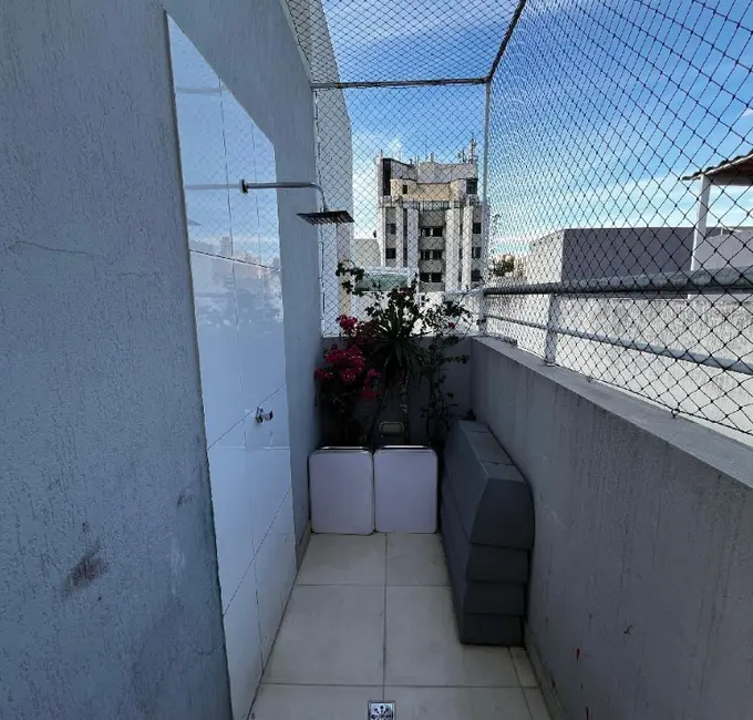 Casa de Condomínio com 3 quartos à venda, 242m2 em Santa Teresinha, São Paulo - SP - imagem 2 Foto 2 de Casa de Condomínio com 3 quartos à venda, 242m2 em Santa Teresinha, São Paulo - SP