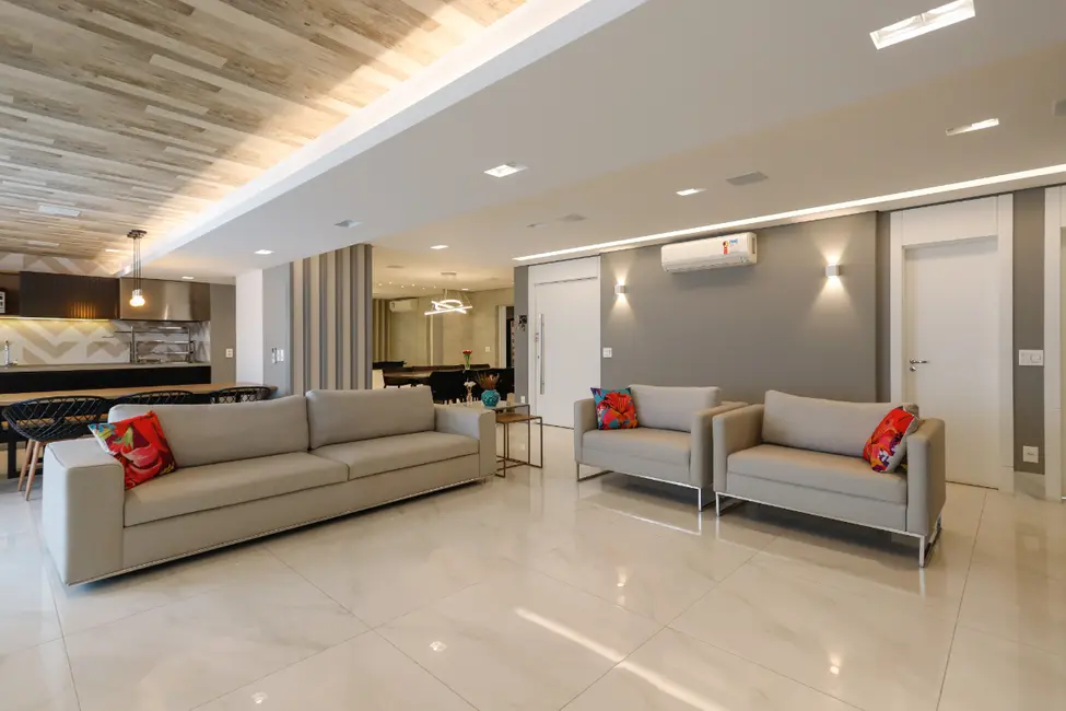 Foto 3 de Apartamento com 4 quartos à venda, 241m2 em São Paulo - SP