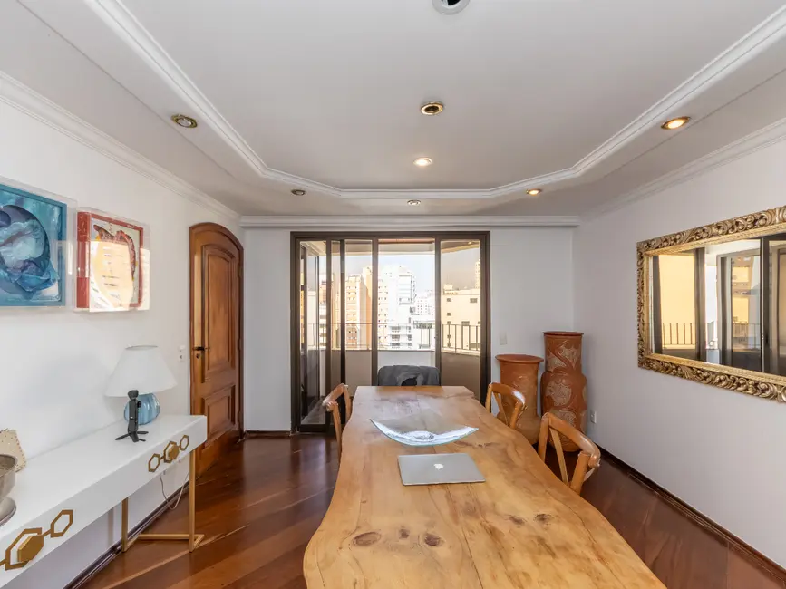 Foto 9 de Apartamento com 4 quartos à venda, 252m2 em Campo Belo, São Paulo - SP