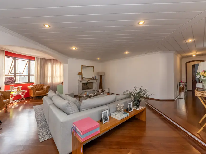 Foto 3 de Apartamento com 4 quartos à venda, 252m2 em Campo Belo, São Paulo - SP