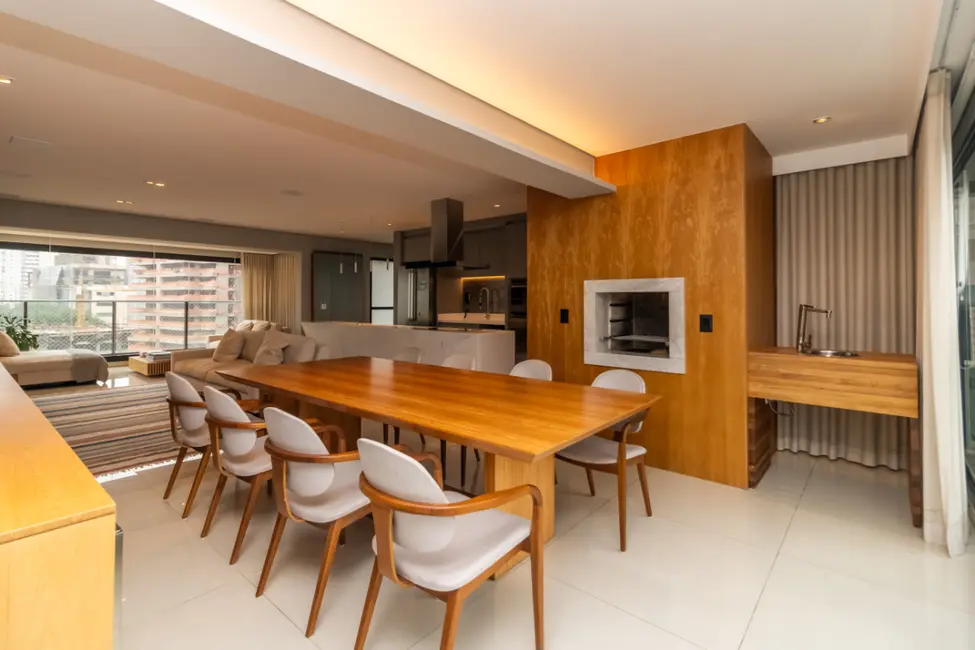 Foto 8 de Apartamento com 3 quartos à venda, 145m2 em Jardim das Acácias, São Paulo - SP