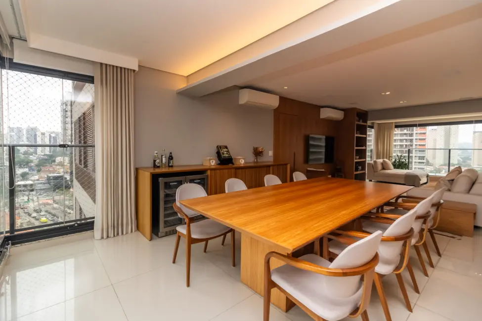 Foto 9 de Apartamento com 3 quartos à venda, 145m2 em Jardim das Acácias, São Paulo - SP