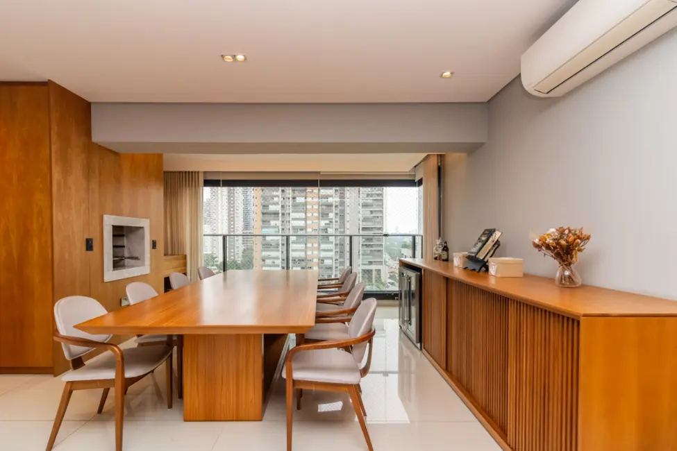 Foto 6 de Apartamento com 3 quartos à venda, 145m2 em Jardim das Acácias, São Paulo - SP