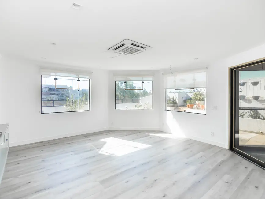 Foto 1 de Cobertura com 4 quartos à venda, 380m2 em Jardim Caravelas, São Paulo - SP