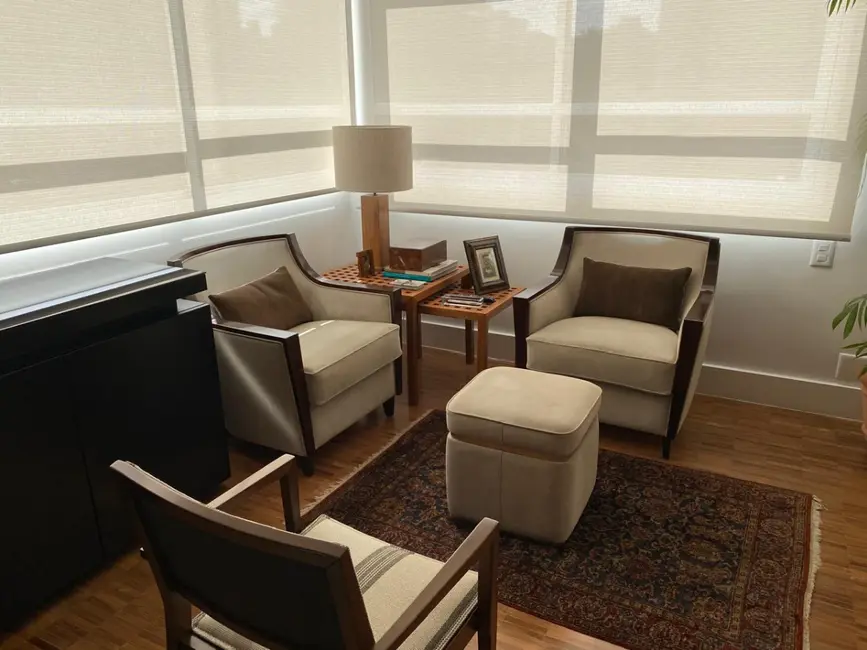 Apartamento com 3 quartos à venda, 213m2 em Cerqueira César, São Paulo - SP - imagem 4 Foto 4 de Apartamento com 3 quartos à venda, 213m2 em Cerqueira César, São Paulo - SP