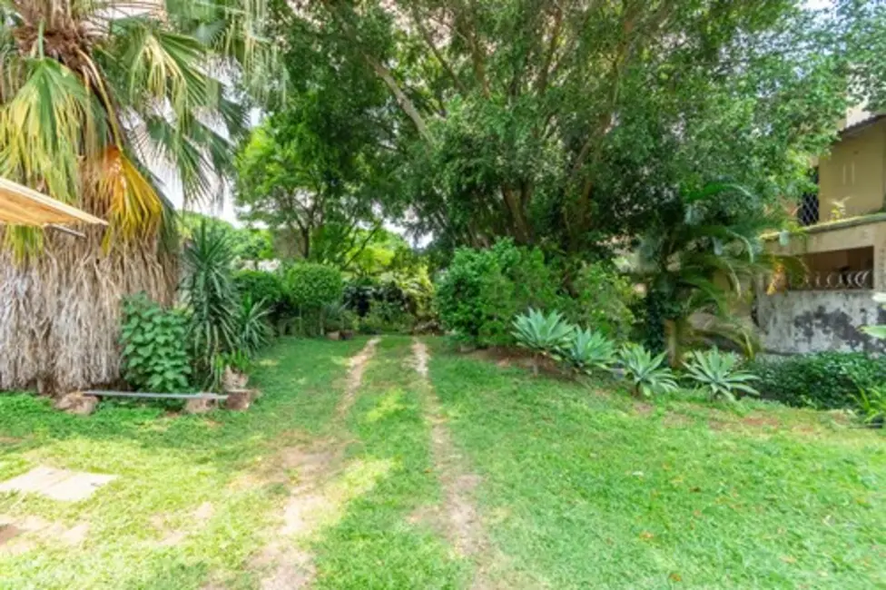 Foto 3 de Terreno / Lote à venda em Jardim Guedala, São Paulo - SP