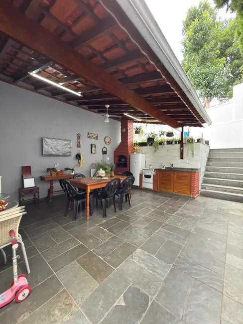 Foto 3 de Sobrado com 4 quartos à venda, 240m2 em Vila Mazzei, São Paulo - SP