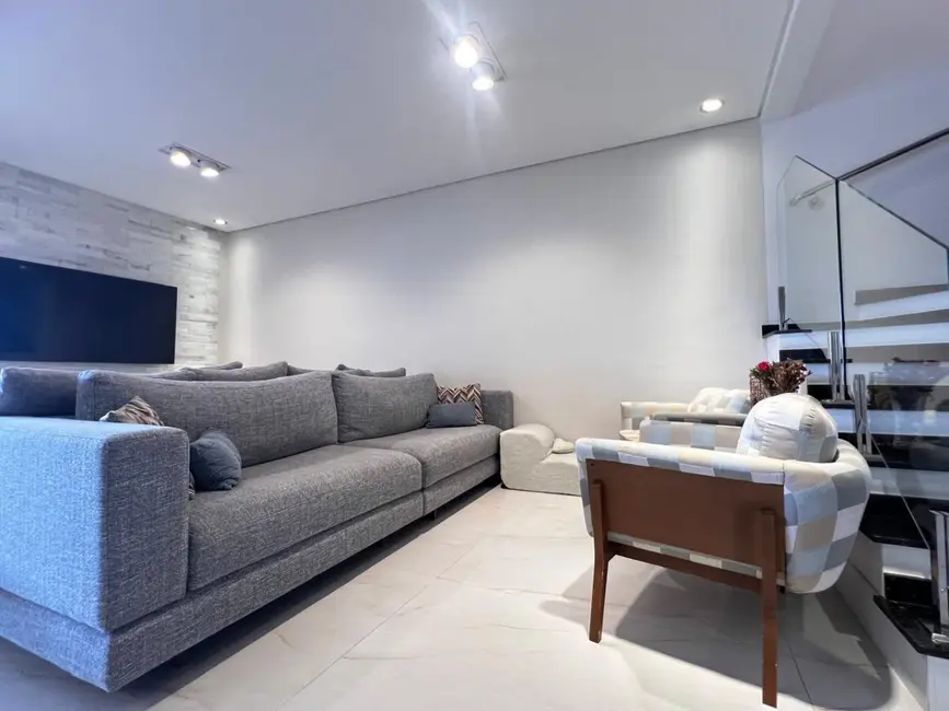 Foto 6 de Casa de Condomínio com 3 quartos à venda, 229m2 em Jardim Londrina, São Paulo - SP