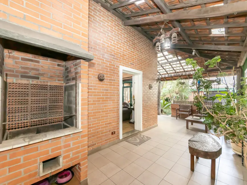 Foto 9 de Casa com 4 quartos à venda, 350m2 em Vila Guarani (Z Sul), São Paulo - SP